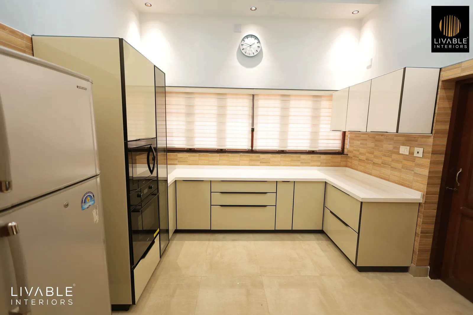 Modern Modular L-Shaped Kitchen